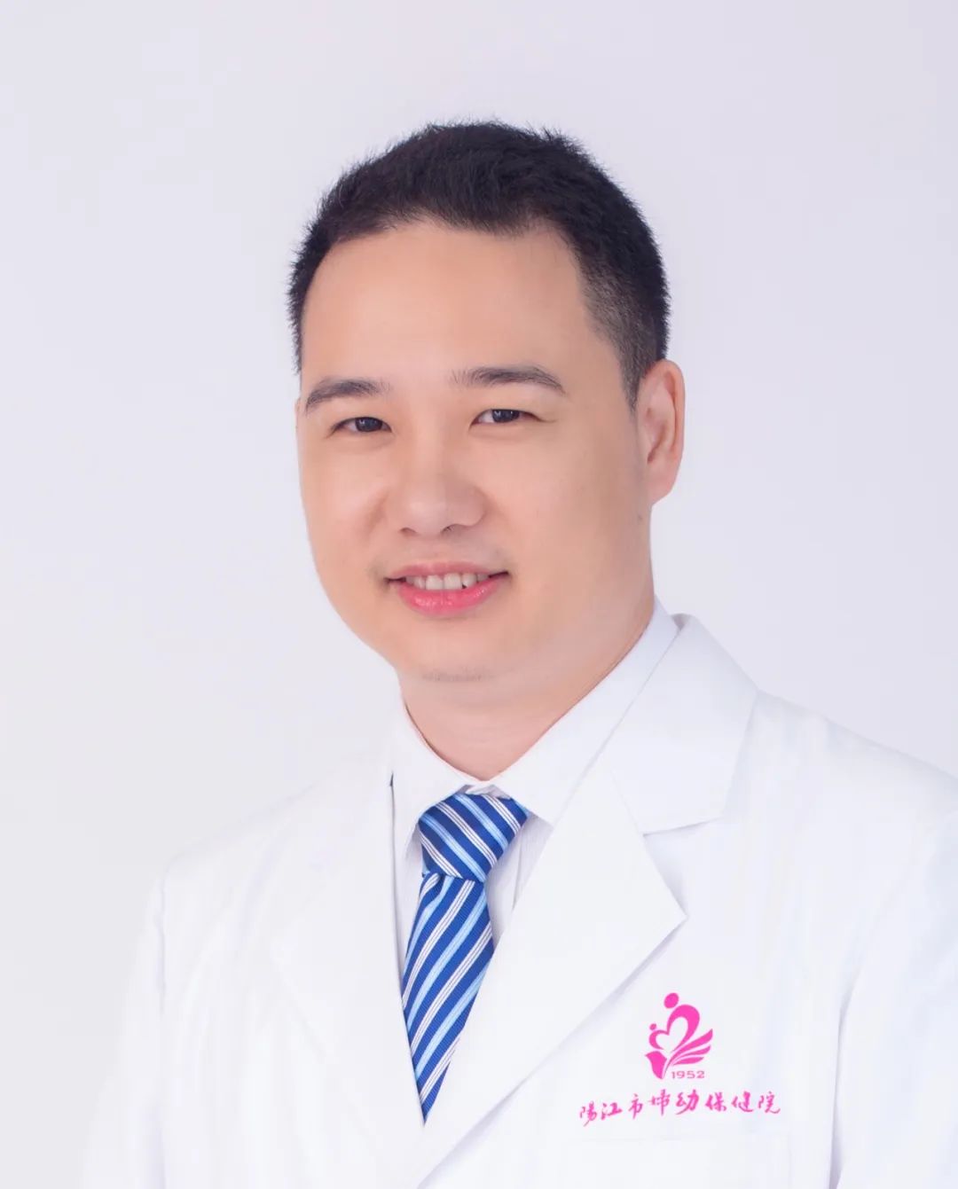 陈晓明.jpg