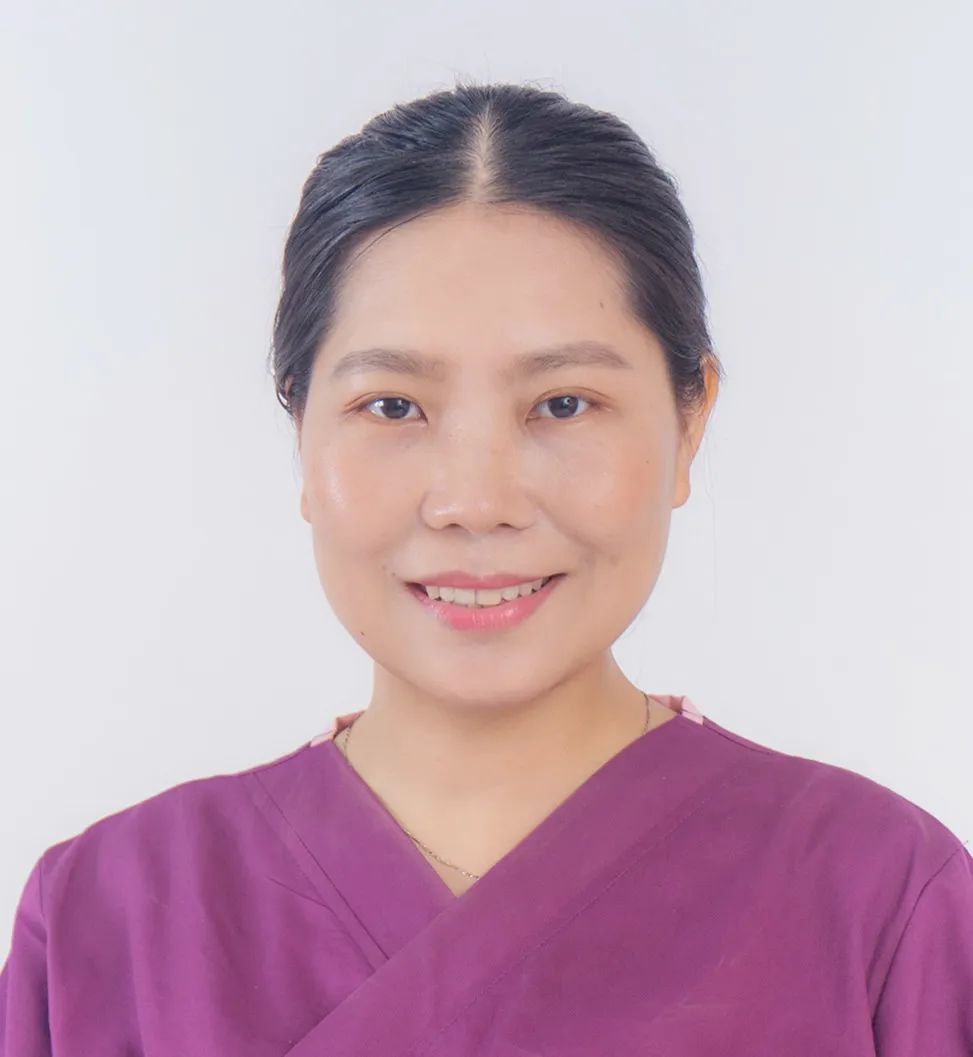 陈彩梅.jpg