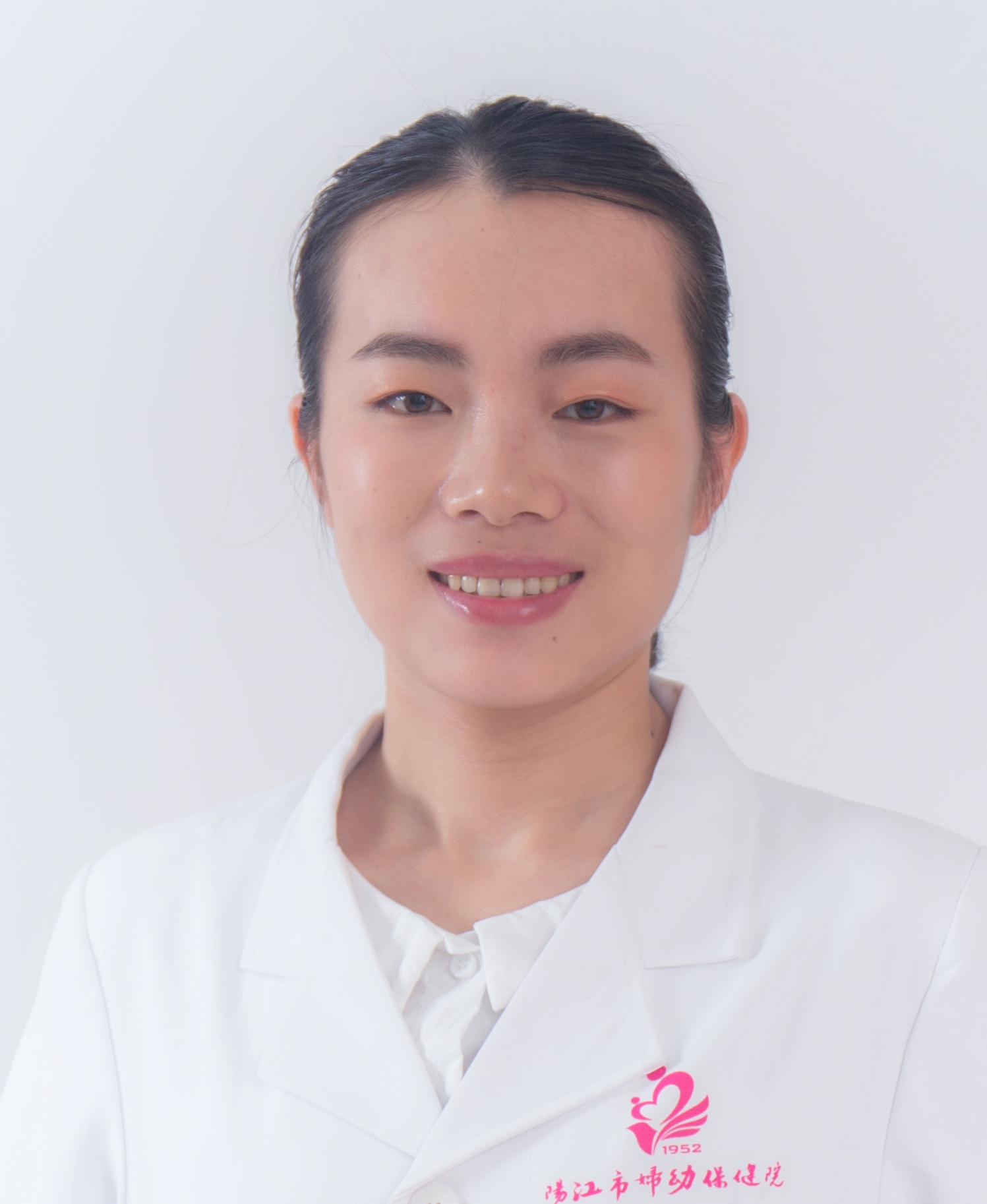 覃意深_网站.jpg