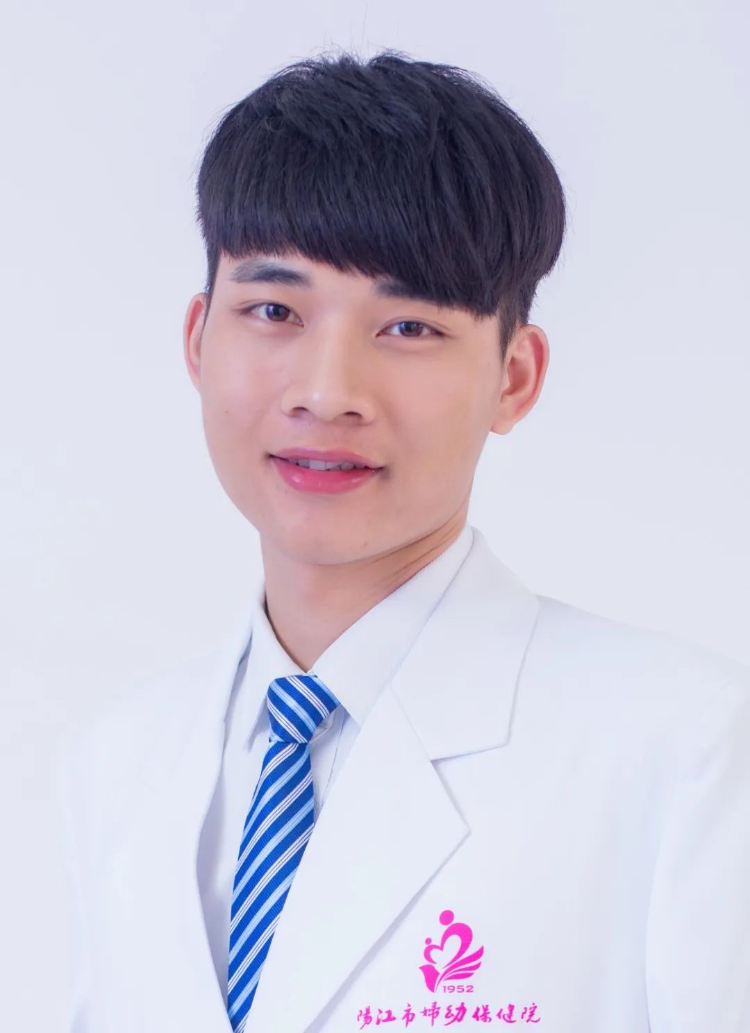 冯梓健.jpg