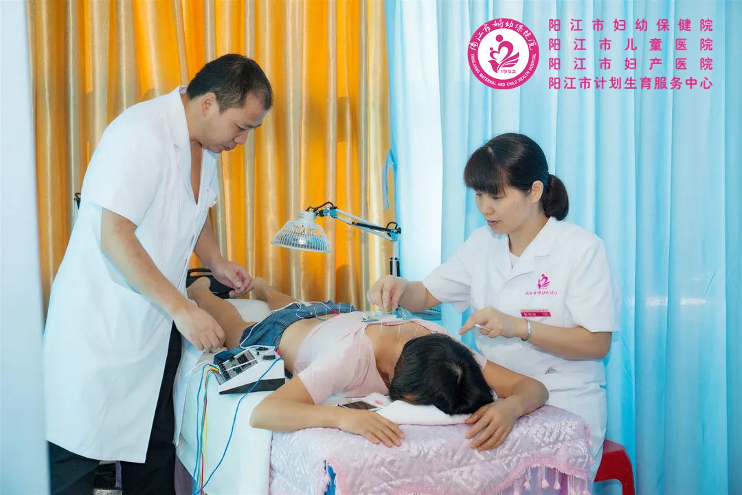 康复科宣传照-针灸.jpg