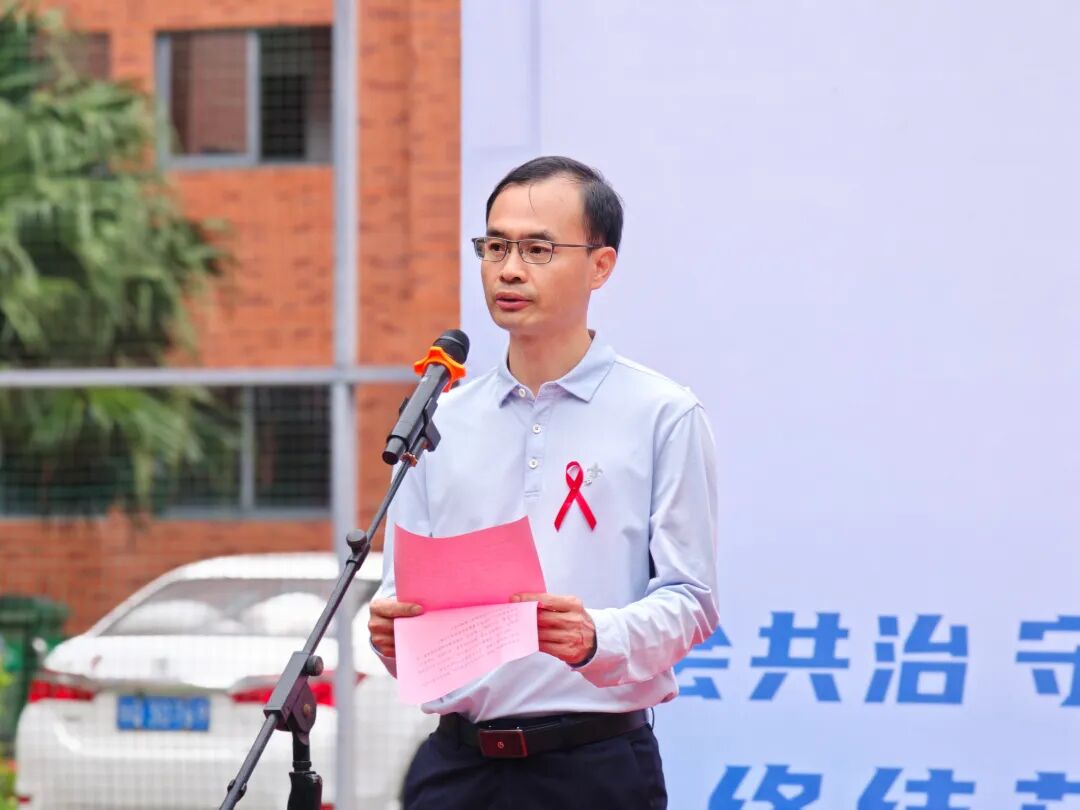 lingdaojianghua98479874.jpg