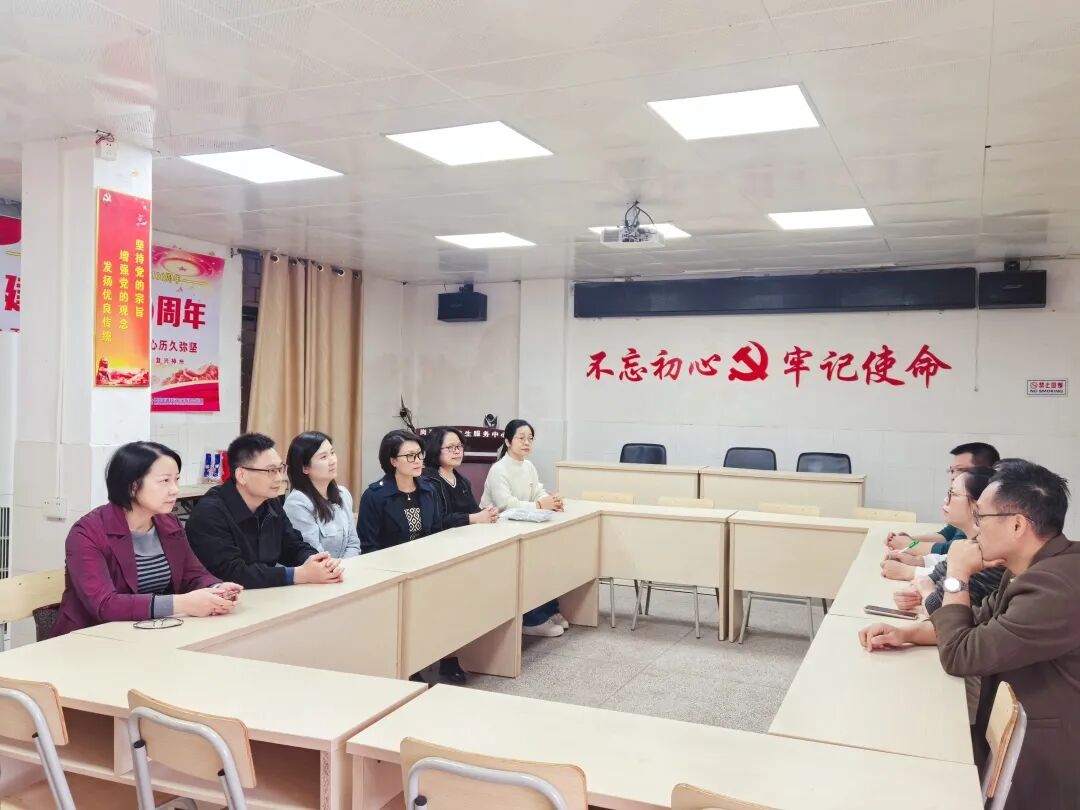 岗列现场.jpg 岗列现场.jpg