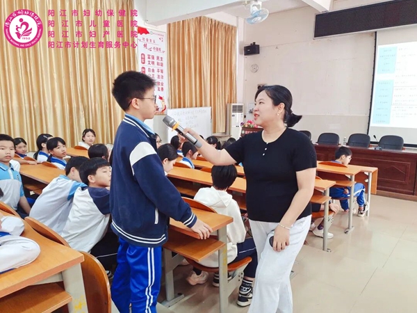 提问环节2.jpg 提问环节2.jpg